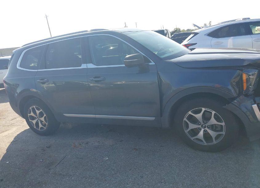 Photo 12 of 2020 Kia Telluride EX (VIN 5XYP34HC6LG009764)