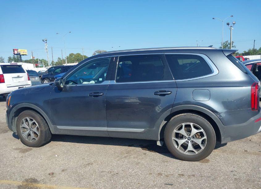 Photo 13 of 2020 Kia Telluride EX (VIN 5XYP34HC6LG009764)