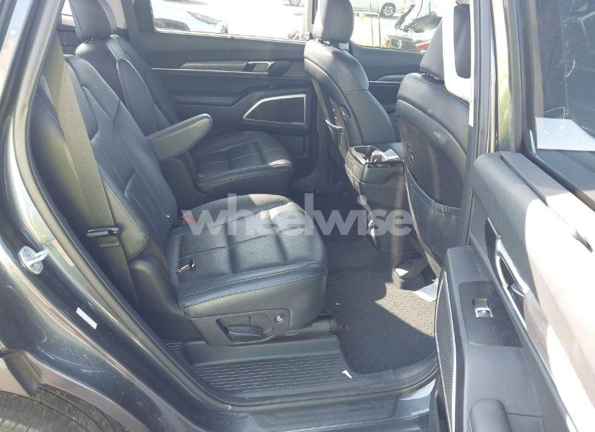 Photo 8 of 2020 Kia Telluride EX (VIN 5XYP34HC6LG055627)