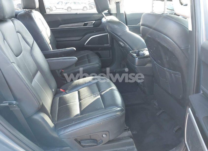 Photo 8 of 2020 Kia Telluride EX (VIN 5XYP34HC6LG086196)