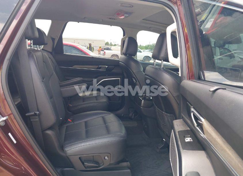 Photo 8 of 2020 Kia Telluride EX (VIN 5XYP34HC6LG093892)