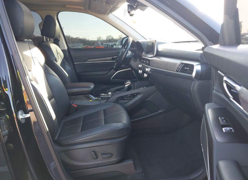 Photo 5 of 2021 Kia Telluride EX (VIN 5XYP34HC6MG132434)