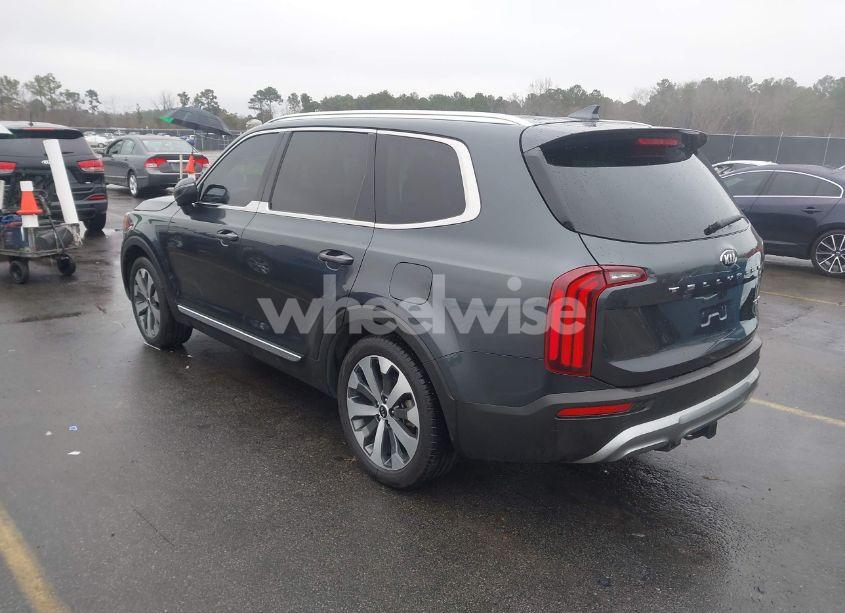 Photo 3 of 2021 Kia Telluride EX (VIN 5XYP34HC6MG151355)