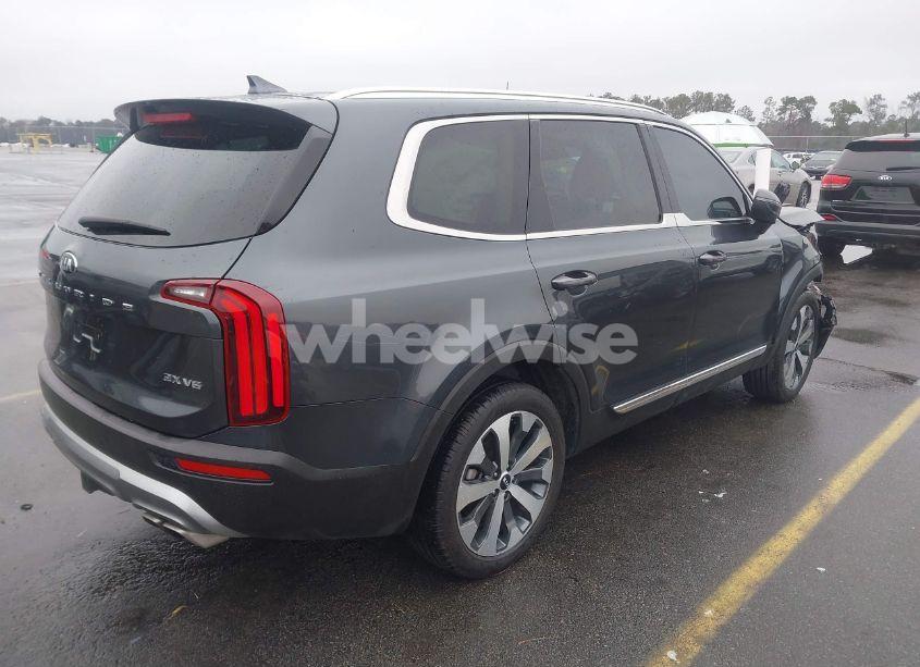 Photo 4 of 2021 Kia Telluride EX (VIN 5XYP34HC6MG151355)