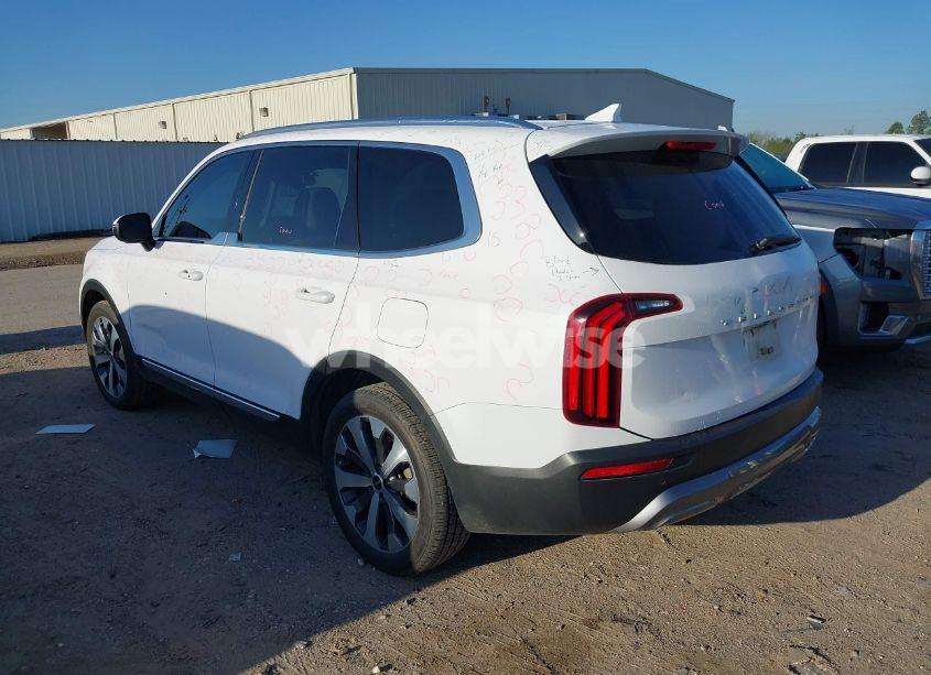 Photo 3 of 2022 Kia Telluride EX (VIN 5XYP34HC6NG290855)