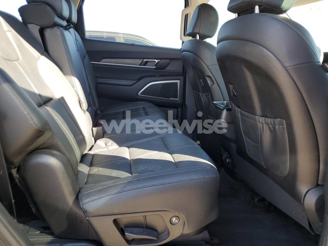 Photo 11 of 2022 KIA TELLURIDE EX (VIN 5XYP34HC6NG299474)