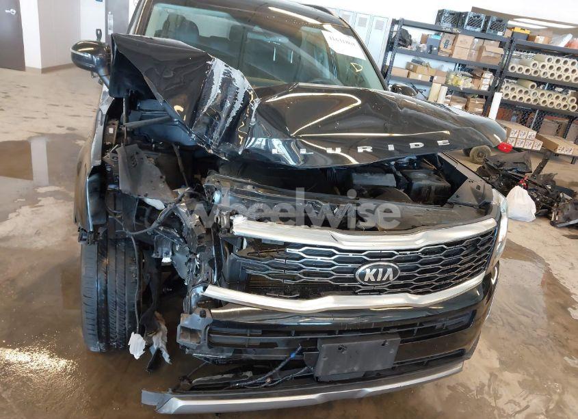 Photo 6 of 2020 Kia Telluride EX (VIN 5XYP34HC7LG038576)
