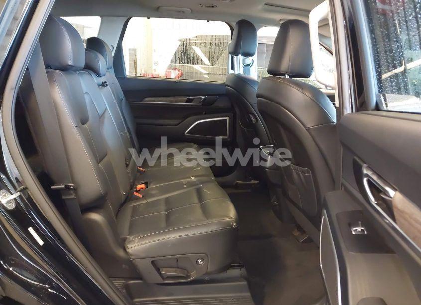 Photo 8 of 2020 Kia Telluride EX (VIN 5XYP34HC7LG038576)
