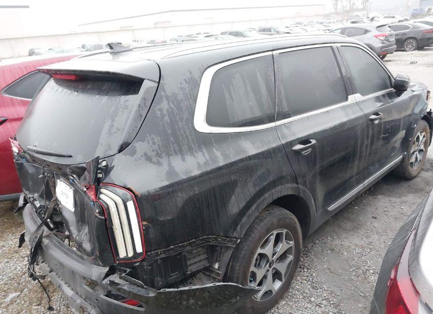 Photo 4 of 2022 Kia Telluride EX (VIN 5XYP34HC7NG319635)