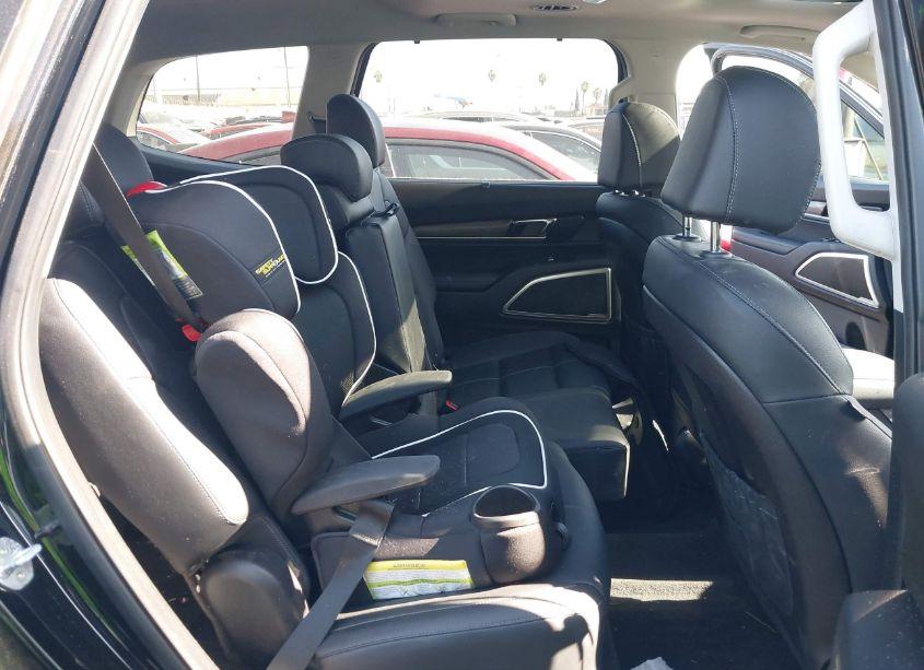 Photo 8 of 2022 Kia Telluride EX (VIN 5XYP34HC7NG319635)