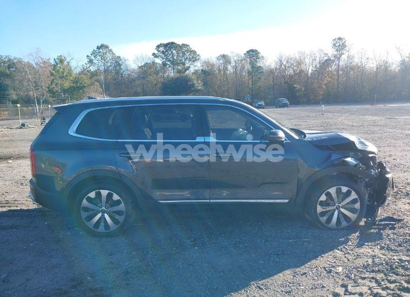 Photo 13 of 2020 Kia Telluride EX (VIN 5XYP34HC8LG092131)