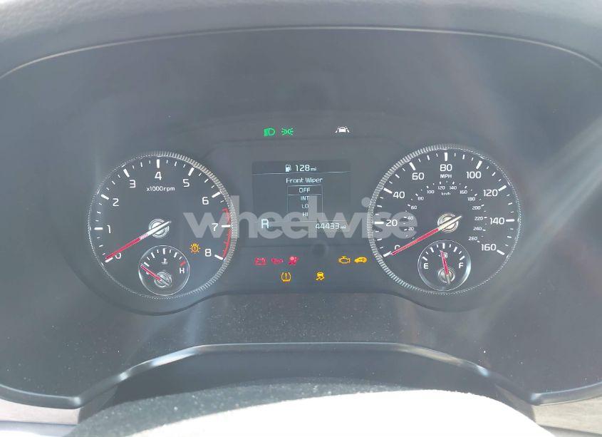 Photo 7 of 2021 Kia Telluride EX (VIN 5XYP34HC8MG112735)