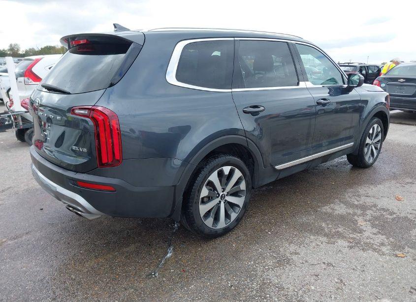 Photo 4 of 2021 Kia Telluride EX (VIN 5XYP34HC8MG148991)