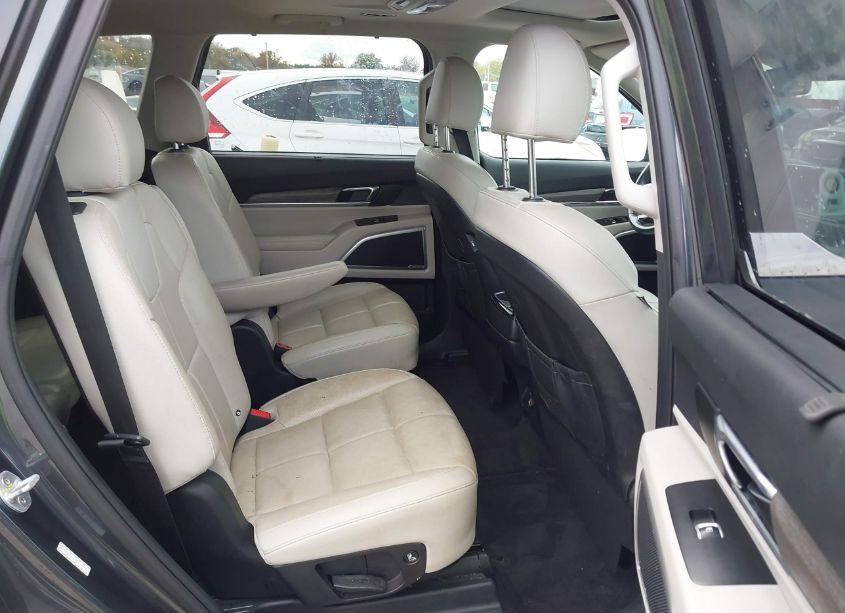 Photo 8 of 2021 Kia Telluride EX (VIN 5XYP34HC8MG148991)