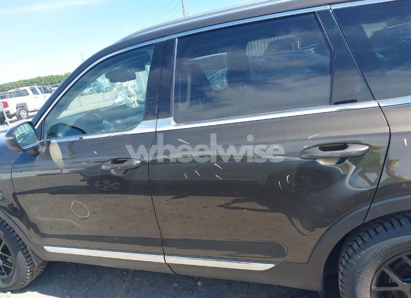 Photo 15 of 2022 Kia Telluride EX (VIN 5XYP34HC8NG219771)