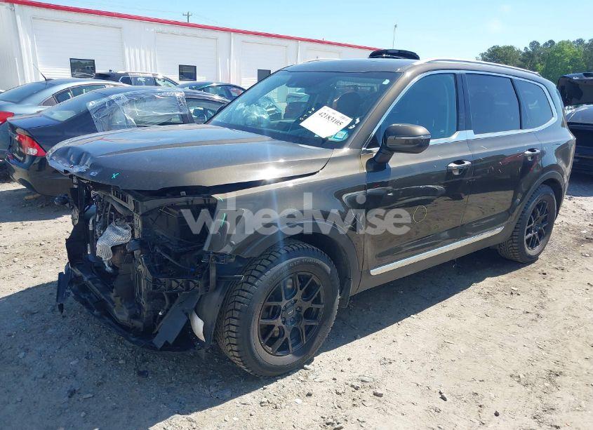 Photo 2 of 2022 Kia Telluride EX (VIN 5XYP34HC8NG219771)