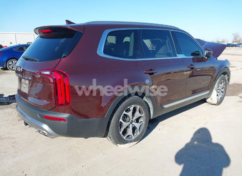 Photo 4 of 2022 Kia Telluride EX (VIN 5XYP34HC8NG265696)