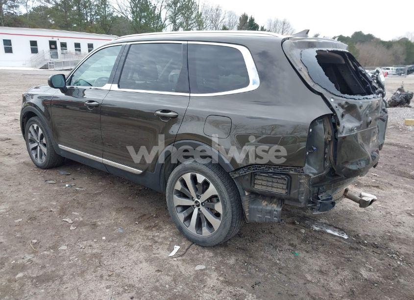 Photo 3 of 2021 Kia Telluride EX (VIN 5XYP34HC9MG154170)