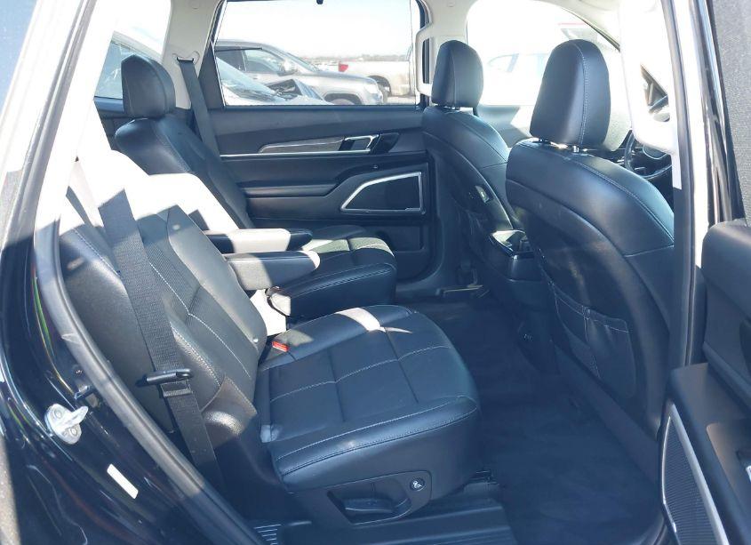 Photo 8 of 2020 Kia Telluride EX (VIN 5XYP34HCXLG090803)