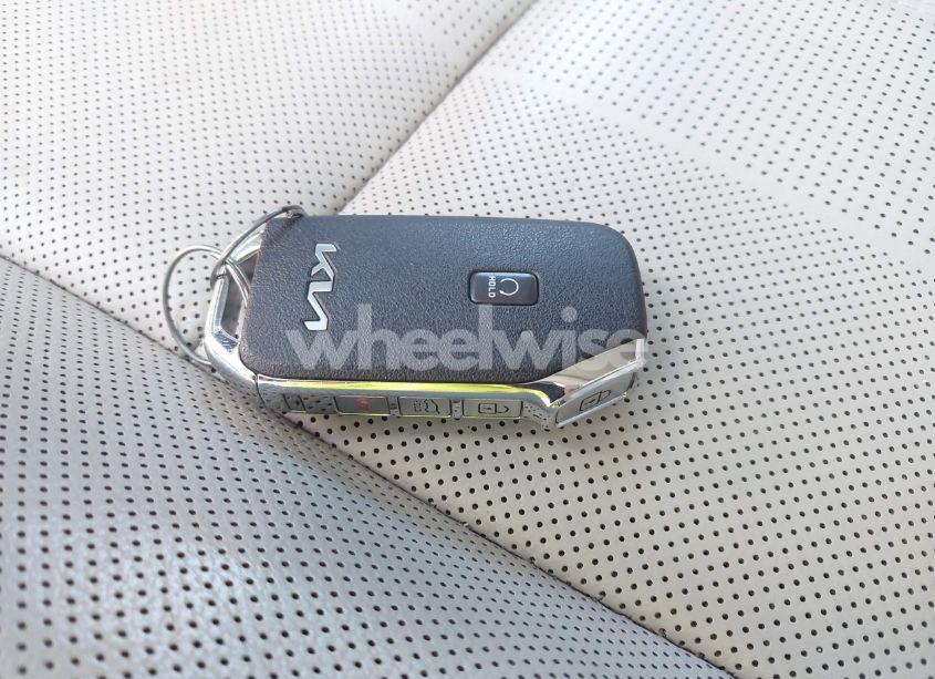 Photo 11 of 2022 Kia Telluride EX (VIN 5XYP34HCXNG240153)