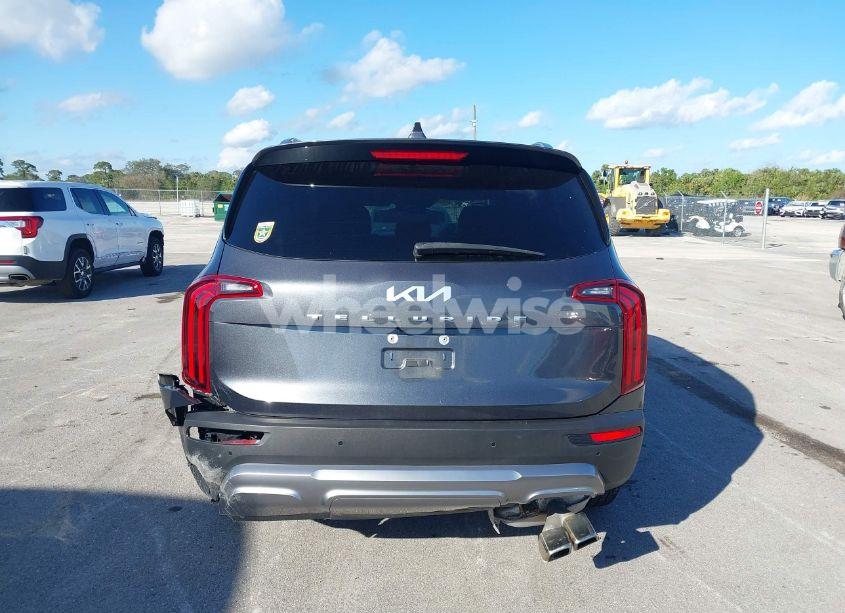 Photo 16 of 2022 Kia Telluride EX (VIN 5XYP34HCXNG240153)