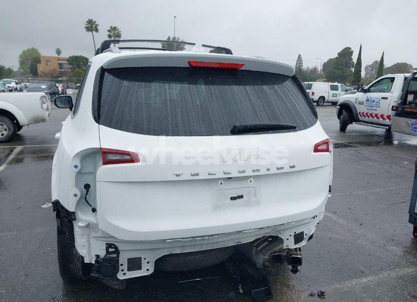 Photo 17 of 2022 Kia Telluride EX (VIN 5XYP34HCXNG275288)