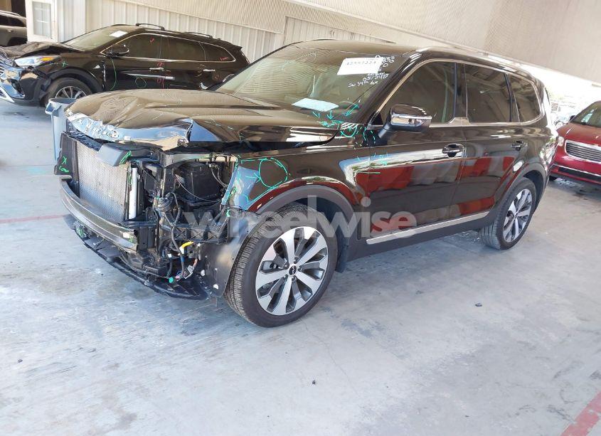 Photo 2 of 2022 Kia Telluride EX (VIN 5XYP34HCXNG314378)