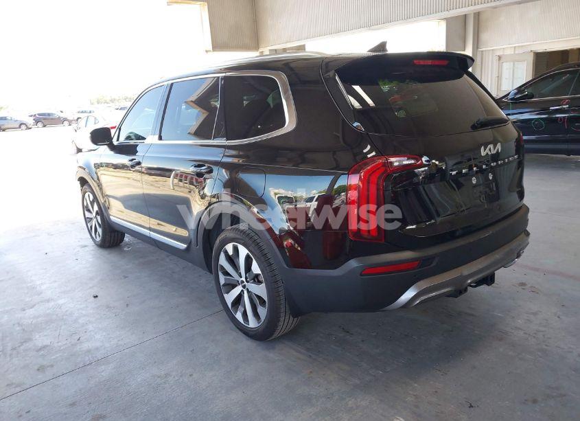Photo 3 of 2022 Kia Telluride EX (VIN 5XYP34HCXNG314378)