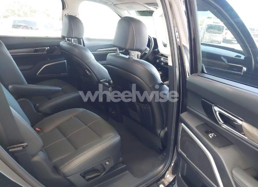 Photo 8 of 2022 Kia Telluride EX (VIN 5XYP34HCXNG314378)