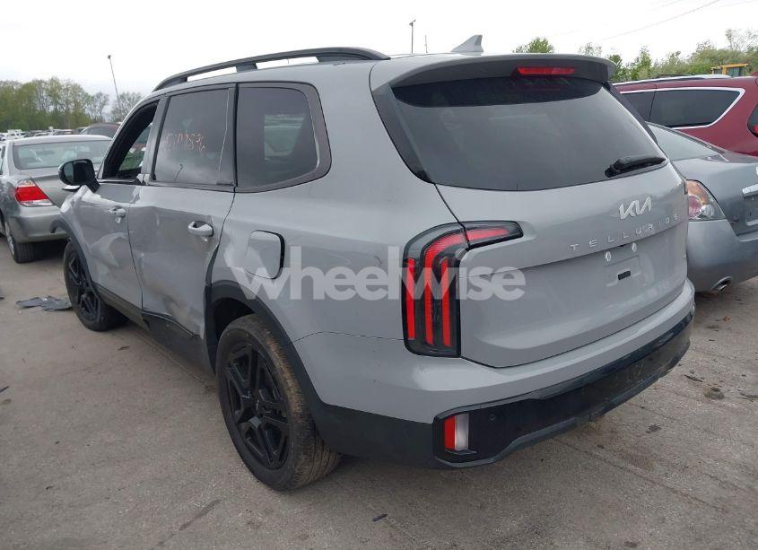 Photo 3 of 2024 Kia Telluride EX X-LINE (VIN 5XYP3DGC0RG501992)
