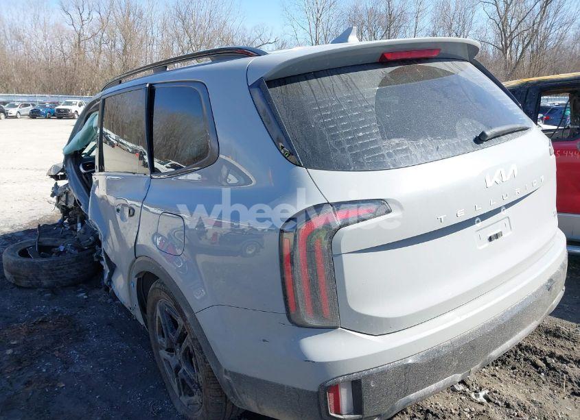 Photo 3 of 2024 Kia Telluride EX X-LINE (VIN 5XYP3DGC1RG418796)