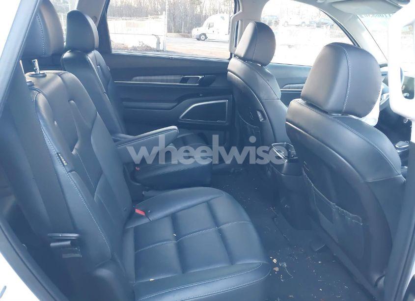 Photo 8 of 2024 Kia Telluride EX (VIN 5XYP3DGC2RG467926)