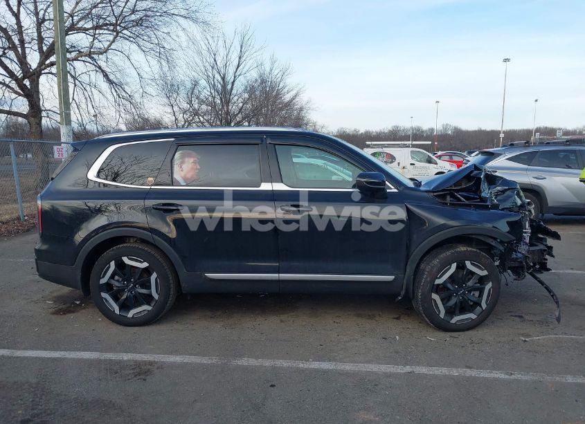 Photo 13 of 2024 Kia Telluride EX (VIN 5XYP3DGC2RG508331)