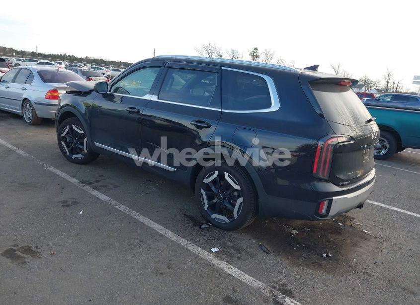 Photo 3 of 2024 Kia Telluride EX (VIN 5XYP3DGC2RG508331)