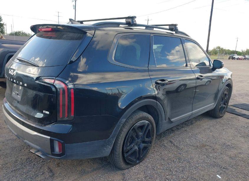 Photo 4 of 2023 Kia Telluride EX X-LINE (VIN 5XYP3DGC3PG340065)