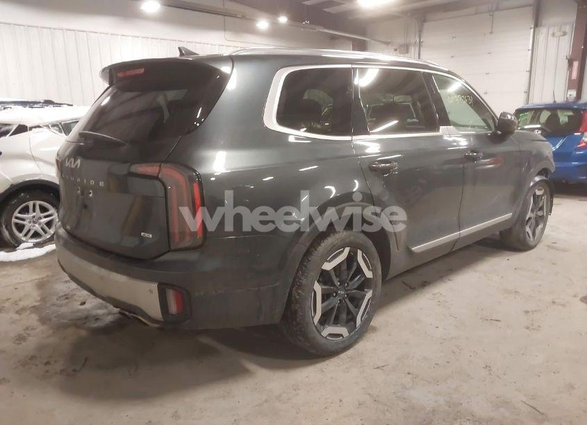 Photo 4 of 2024 Kia Telluride EX (VIN 5XYP3DGC3RG429721)