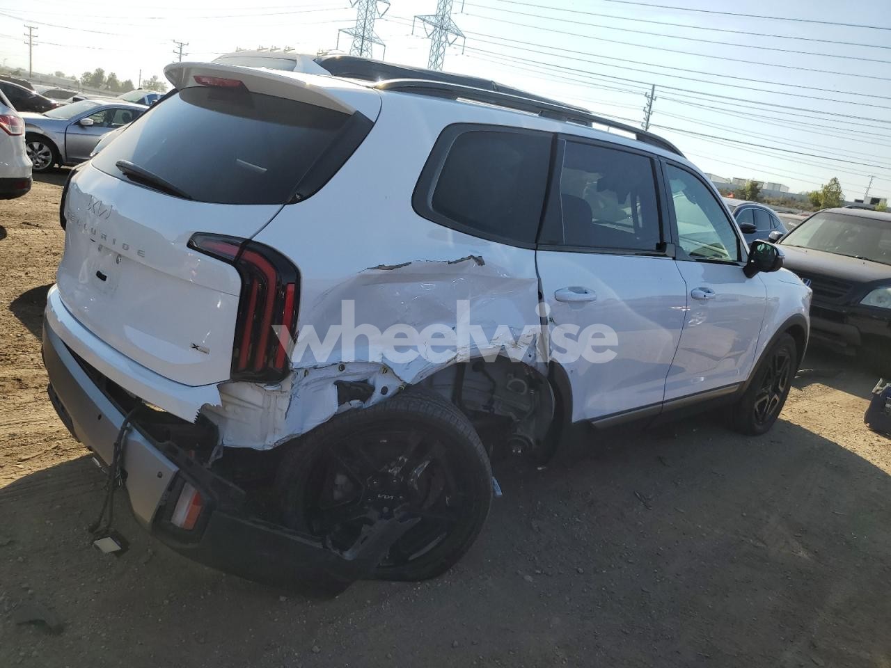 Photo 3 of 2023 KIA TELLURIDE EX (VIN 5XYP3DGC4PG354668)