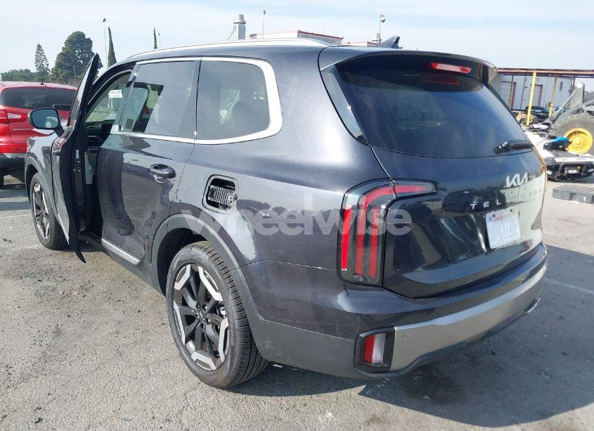 Photo 3 of 2025 Kia Telluride EX (VIN 5XYP3DGC5SG585183)