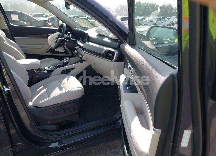 Photo 5 of 2025 Kia Telluride EX (VIN 5XYP3DGC5SG585183)