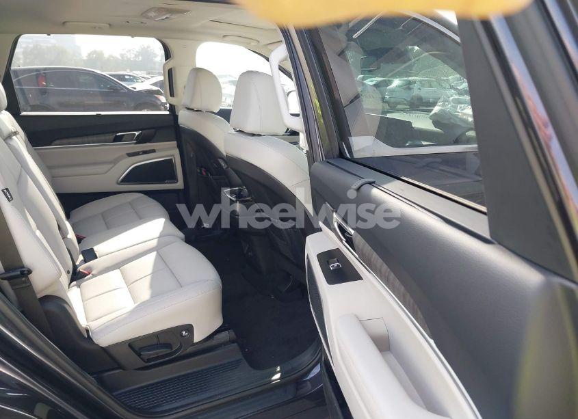 Photo 8 of 2025 Kia Telluride EX (VIN 5XYP3DGC5SG585183)