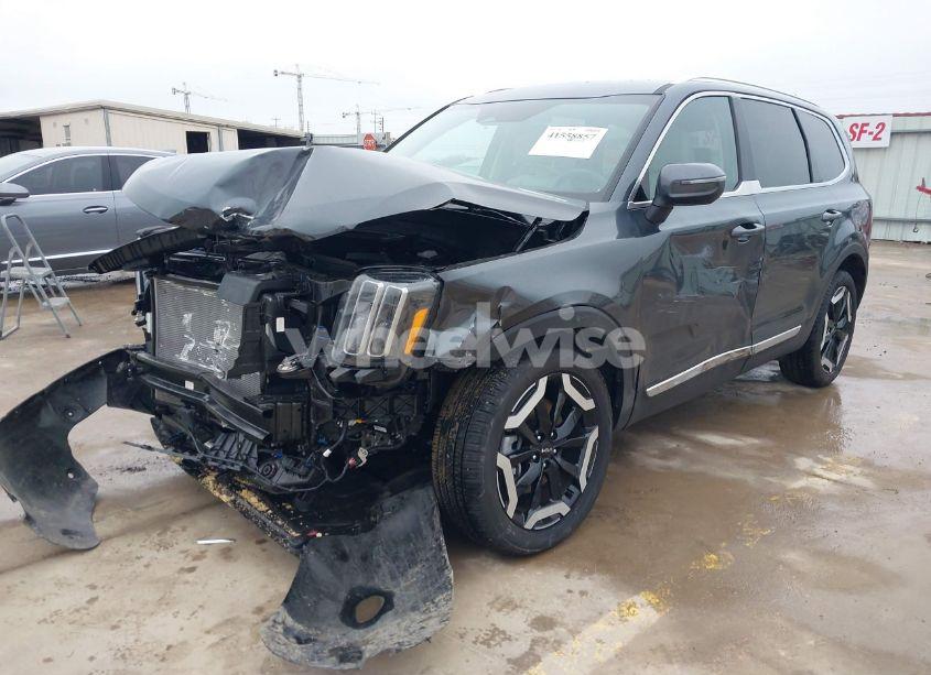 Photo 2 of 2024 Kia Telluride EX (VIN 5XYP3DGC7RG511872)