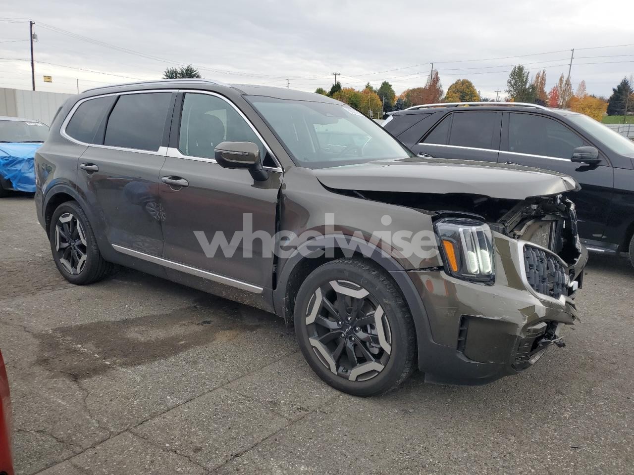 Photo 4 of 2023 KIA TELLURIDE EX (VIN 5XYP3DGC8PG396910)