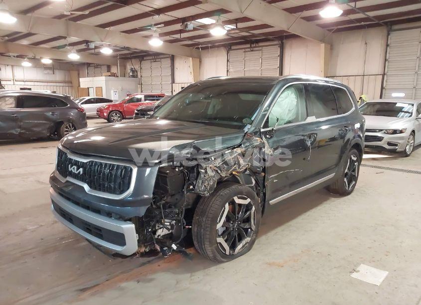 Photo 2 of 2024 Kia Telluride EX (VIN 5XYP3DGC8RG476565)