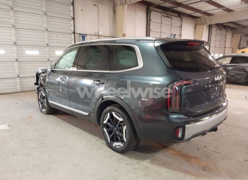 Photo 3 of 2024 Kia Telluride EX (VIN 5XYP3DGC8RG476565)
