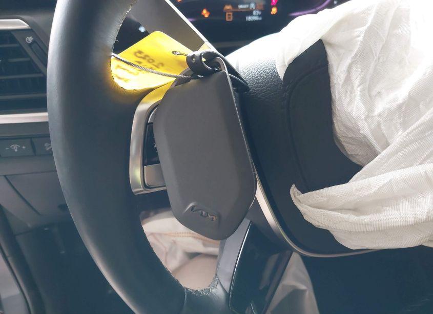 Photo 11 of 2023 Kia Telluride EX (VIN 5XYP3DGC9PG333606)