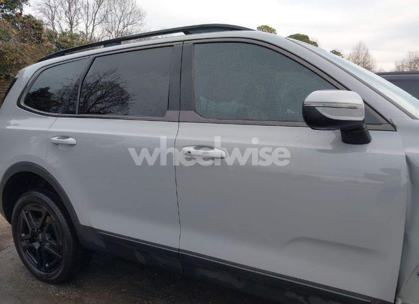 Photo 13 of 2024 Kia Telluride EX X-LINE (VIN 5XYP3DGCXRG491519)