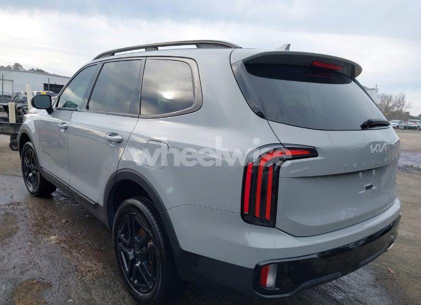 Photo 3 of 2024 Kia Telluride EX X-LINE (VIN 5XYP3DGCXRG491519)