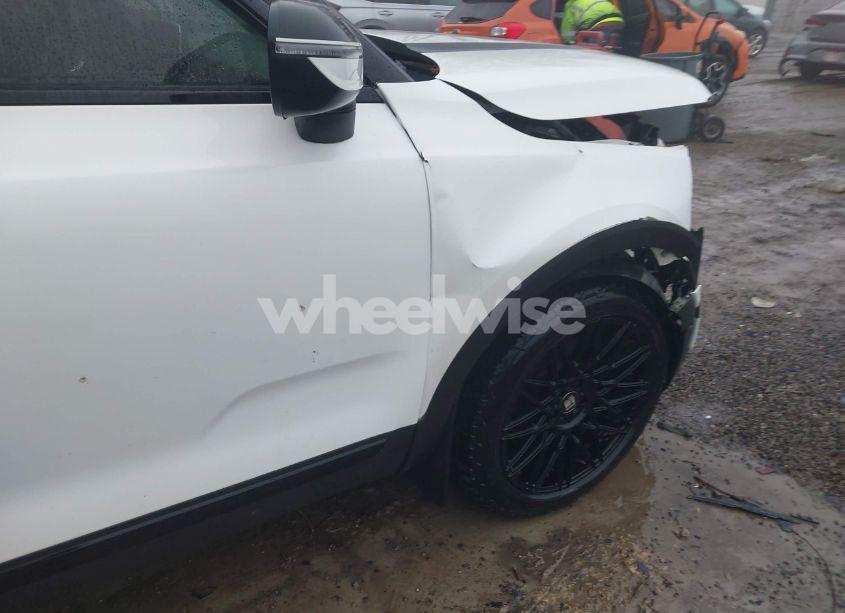 Photo 17 of 2020 Kia Telluride EX (VIN 5XYP3DHC2LG039778)