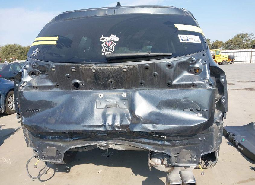 Photo 6 of 2021 Kia Telluride EX (VIN 5XYP3DHC2MG191416)