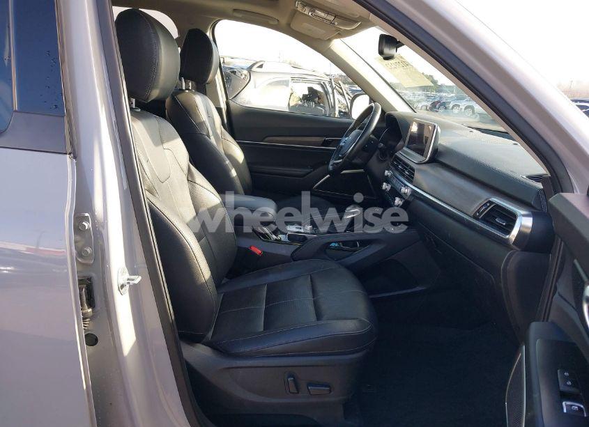 Photo 5 of 2022 Kia Telluride EX (VIN 5XYP3DHC2NG274491)